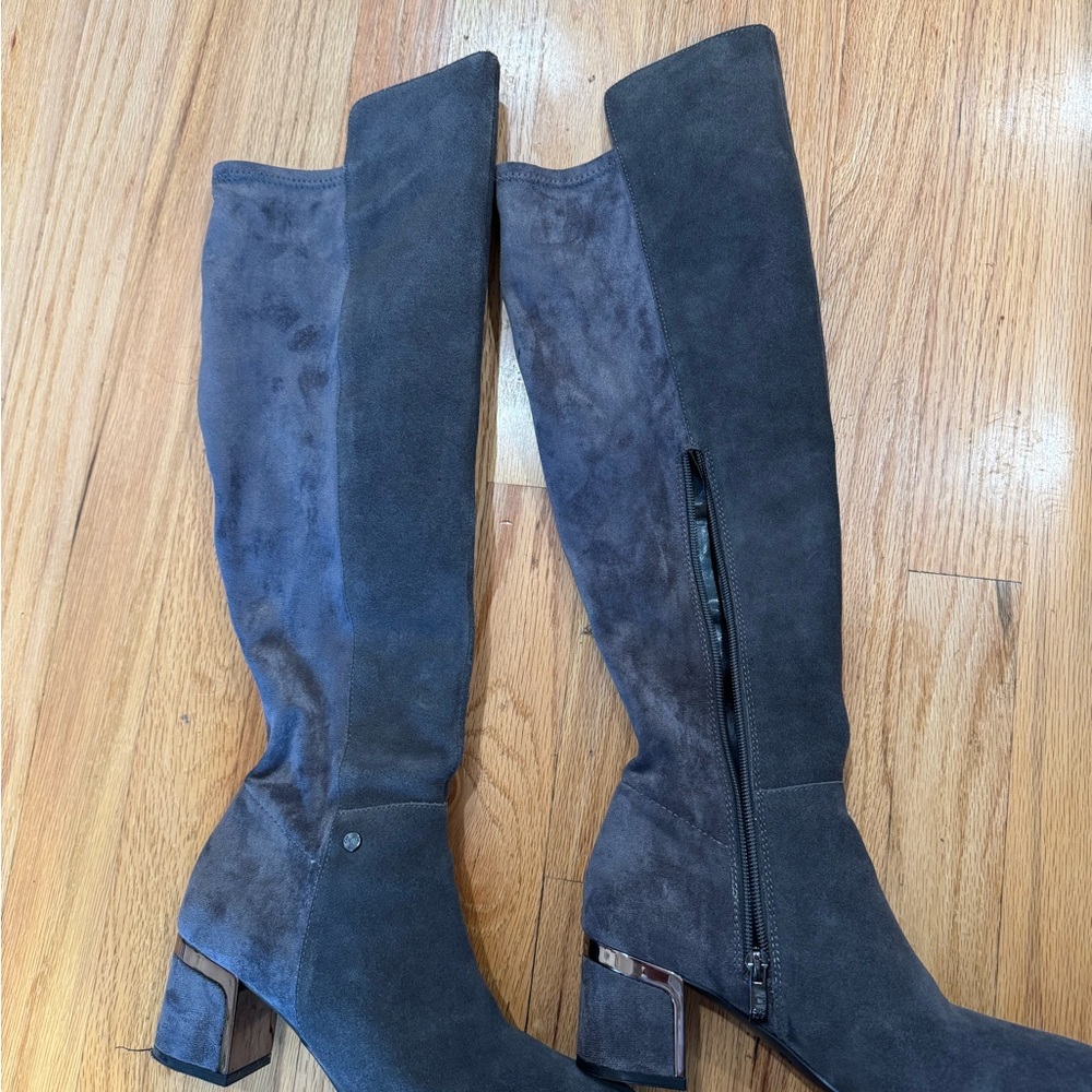 Women's Gray Suede Knee-High Boots DKNY